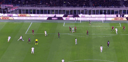 九游ag官方官网关于集结日突围战来临，AC米兰围绕意甲扳平良机，话题不断，轮换策略成焦点的信息